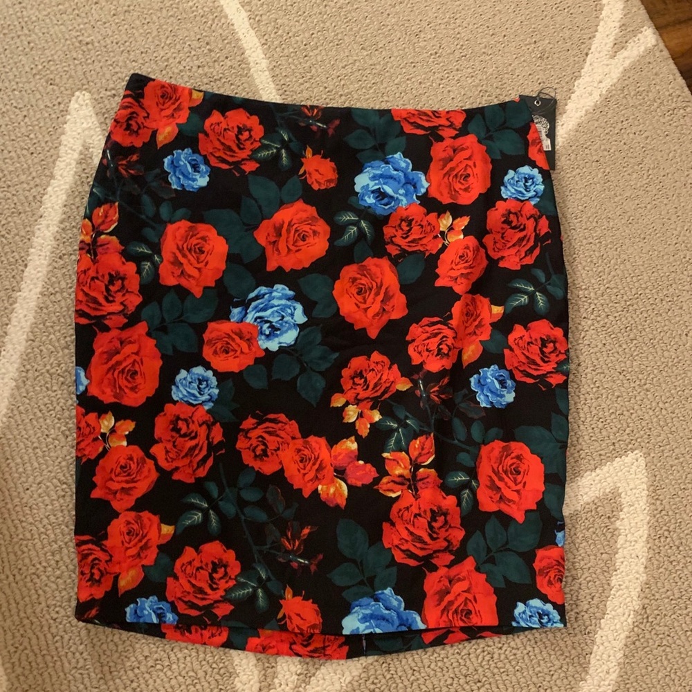 Super Cute Pencil Skirt